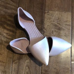 Rose Gold Native Ballerina Flats in great condition, size 6